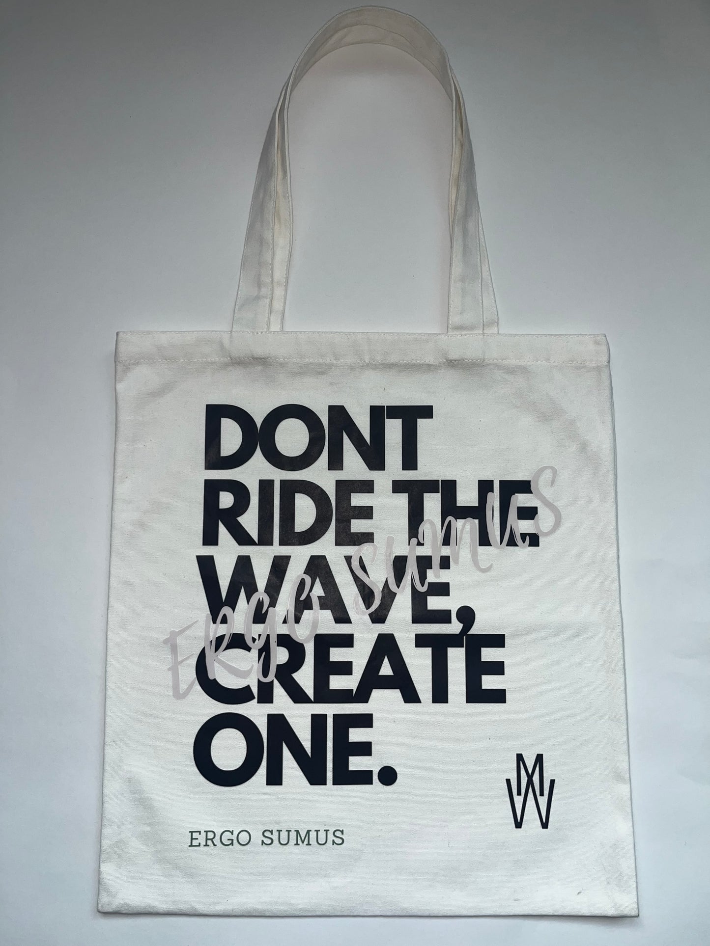 D R W C O Tote